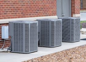 gallery_7-signs-of-wear-and-tear-on-your-hvac-system_1755024065.jpg